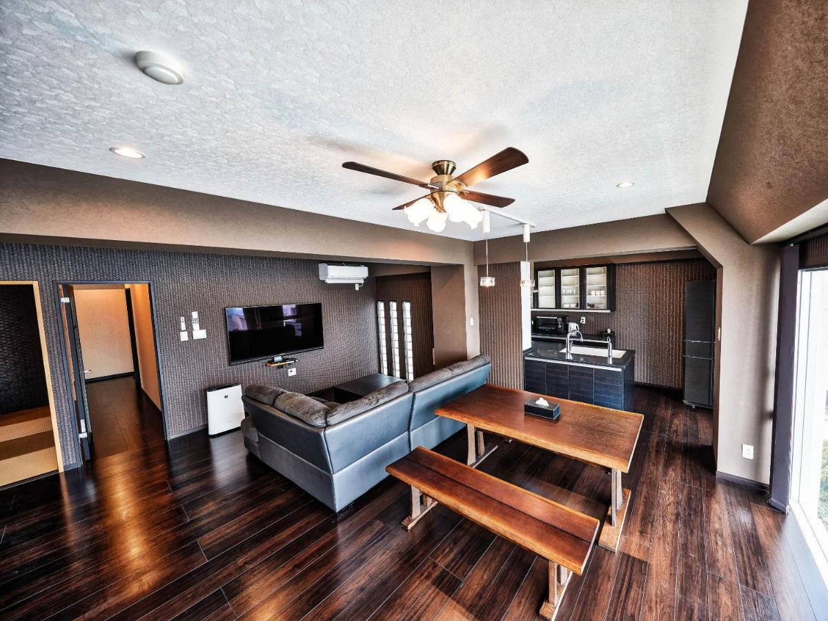 Terrace Shintoshin Appartement Naha